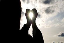 虎扑足球:西甲:皇家马德里4比0轻取奥萨苏那.